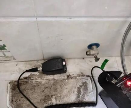 延吉屋顶漏水维修公司分享下卫生间漏水的危害及解决方法
